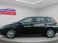 Used Toyota Auris Hybrid Business Edition 136 HP (100 kW) 2016 Black Hatchback