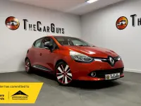 Usado Renault Clio IV Dynamique 90 CV (66 kW) 2013 Rojo Utilitario