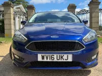 Used Ford Focus Zetec 120 HP (88 kW) 2016 Blue Hatchback