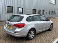 used Vauxhall Astra 1.6i 16V Design 5dr Auto