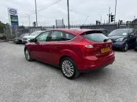 Used Ford Focus Titanium X 180 HP (132 kW) 2013 Red Hatchback
