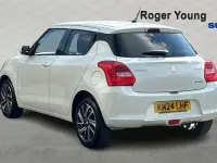 Usado Suzuki Swift SZ5 83 HP (61 kW) 2024 Branco Citadino