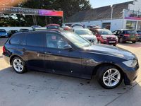 Used BMW 320 170 HP (125 kW) 2008 Blue Estate