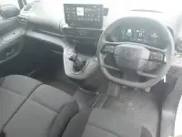 Gebraucht Citroën Berlingo 100 PS (73 kW) 2024 Weiß Van / Kleinbus