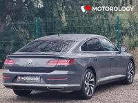 Usado VW Arteon R-line 150 HP (110 kW) 2019 Cinzento Citadino