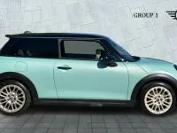 Usado Mini Cooper S Hatch 201 CV (147 kW) 2024 Verde Utilitario