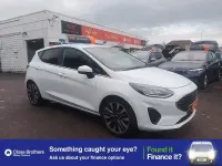 Käytetty Ford T Titanium 2022 Valkoinen Viistoperä