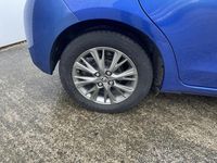 Used Toyota Yaris 111 HP (81 kW) 2018 Blue Hatchback