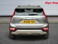 Gebraucht Kia Niro 129 PS (94 kW) 2025 Grau SUV