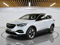 Used Vauxhall Grandland X Sport 130 HP (95 kW) 2019 White SUV