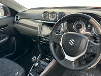 Used Suzuki Vitara SZ5 140 HP (102 kW) 2019 Red SUV