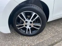 Usado Toyota Aygo X-pure 69 CV (50 kW) 2016 Blanco Utilitario
