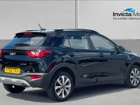 Used Kia Stonic 99 HP (72 kW) 2022 Black SUV