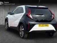 Used Toyota Aygo X 72 HP (52 kW) 2023 Pure white with black SUV