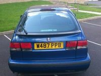 Begagnad Saab 9-3 2000 Halvkombi