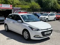 Used Hyundai i20 SE 2016 White Hatchback