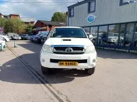 Second-hand Toyota HiLux 2011 Alb Pickup