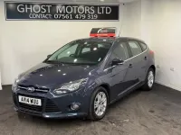 Begagnad Ford Focus Titanium 2014 Grå Halvkombi