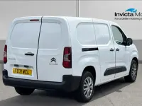 Used Citroën Berlingo 100 HP (73 kW) 2022 White MPV
