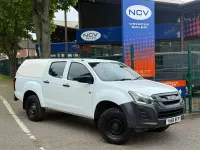 Usado Isuzu D-Max 164 HP (120 kW) 2018 Branco Pickup