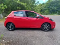 Gebraucht Toyota Yaris 2018 Rot Kleinwagen