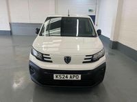 Used Peugeot Partner S 131 HP (96 kW) 2024 White MPV