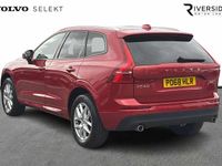 Used Volvo XC60 Momentum 190 HP (139 kW) 2018 Red SUV
