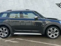 Used Mini Cooper Countryman Exclusive 134 HP (98 kW) 2022 Black SUV