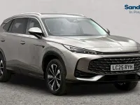 Używany MG HS Trophy 169 KM (124 kW) 2024 Srebrny SUV