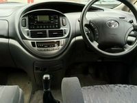 used Toyota Previa 2.0