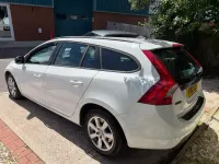 Used Volvo V60 115 HP (84 kW) 2012 White Estate