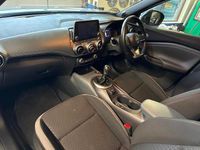 Used Nissan Juke N-Connecta 113 HP (83 kW) 2021 Grey SUV