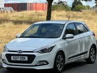 Used Hyundai i20 Premium 2017 White Hatchback