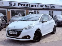 Używany Peugeot 208 Prestige 208 KM (152 kW) 2016 Biały Hatchback