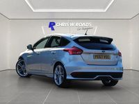 Used Ford Focus ST 185 HP (136 kW) 2017 Silver Hatchback