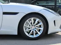 Usado Jaguar F-Type Supercharged 380 HP (279 kW) 2016 Branco Coupé