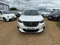 Used Peugeot 2008 Allure 130 HP (95 kW) 2020 White SUV
