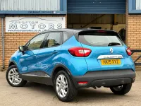 Used Renault Captur Dynamique 90 HP (66 kW) 2015 Blue SUV