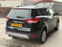 Usado Ford Kuga Titanium 2015 Negro SUV