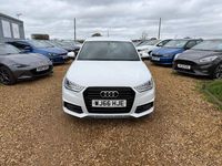 Used Audi A1 Sportback Black Edition 150 HP (110 kW) 2016 White Hatchback