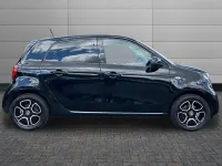 Used Smart ForFour Premium 90 HP (66 kW) 2019 Black Hatchback