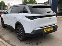 Second-hand Peugeot 5008 GT 134 CP (98 kW) 2025 Alb SUV