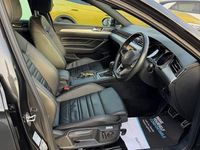 Used VW Passat R-line 150 HP (110 kW) 2023 Grey Estate