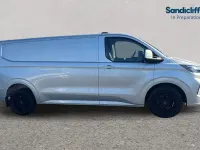 Używany Ford Transit Custom Limited 136 KM (100 kW) 2024 Srebrny Van