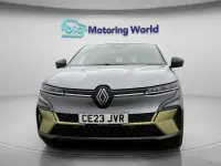 Used Renault Megane E-Tech Iconic 161 kW (220 HP) 2023 Grey/black Hatchback