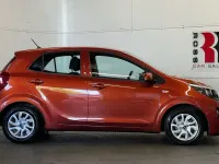 Used Kia Picanto 66 HP (48 kW) 2019 Orange Hatchback