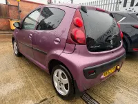 Used Peugeot 107 Allure 68 HP (50 kW) 2012 Mauve/purple Hatchback