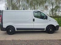 Used Vauxhall Vivaro 90 HP (66 kW) 2013 White MPV