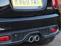 Używany Mini Cooper S Exclusive 2019 Czarny Hatchback