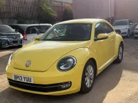 Used VW Beetle 105 HP (77 kW) 2013 Yellow Hatchback